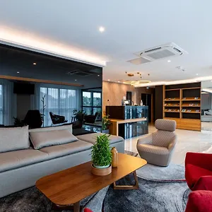 Hotel Woods Geneve-thoiry
