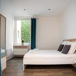 https://centre-ville-sextius-cardeurs-superbe-2p-renove.aixenprovencehotels.org
